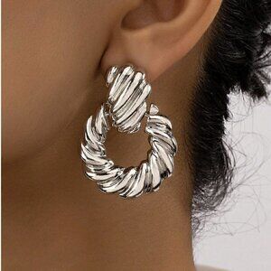 Silver Twist texture drop earrings chic trendy contemporary